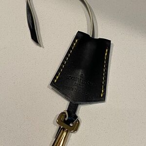 LOUIS VUITTON | Suhali Leather | BLACK | Keybell Clochette - from LOCKIT CLUTCH